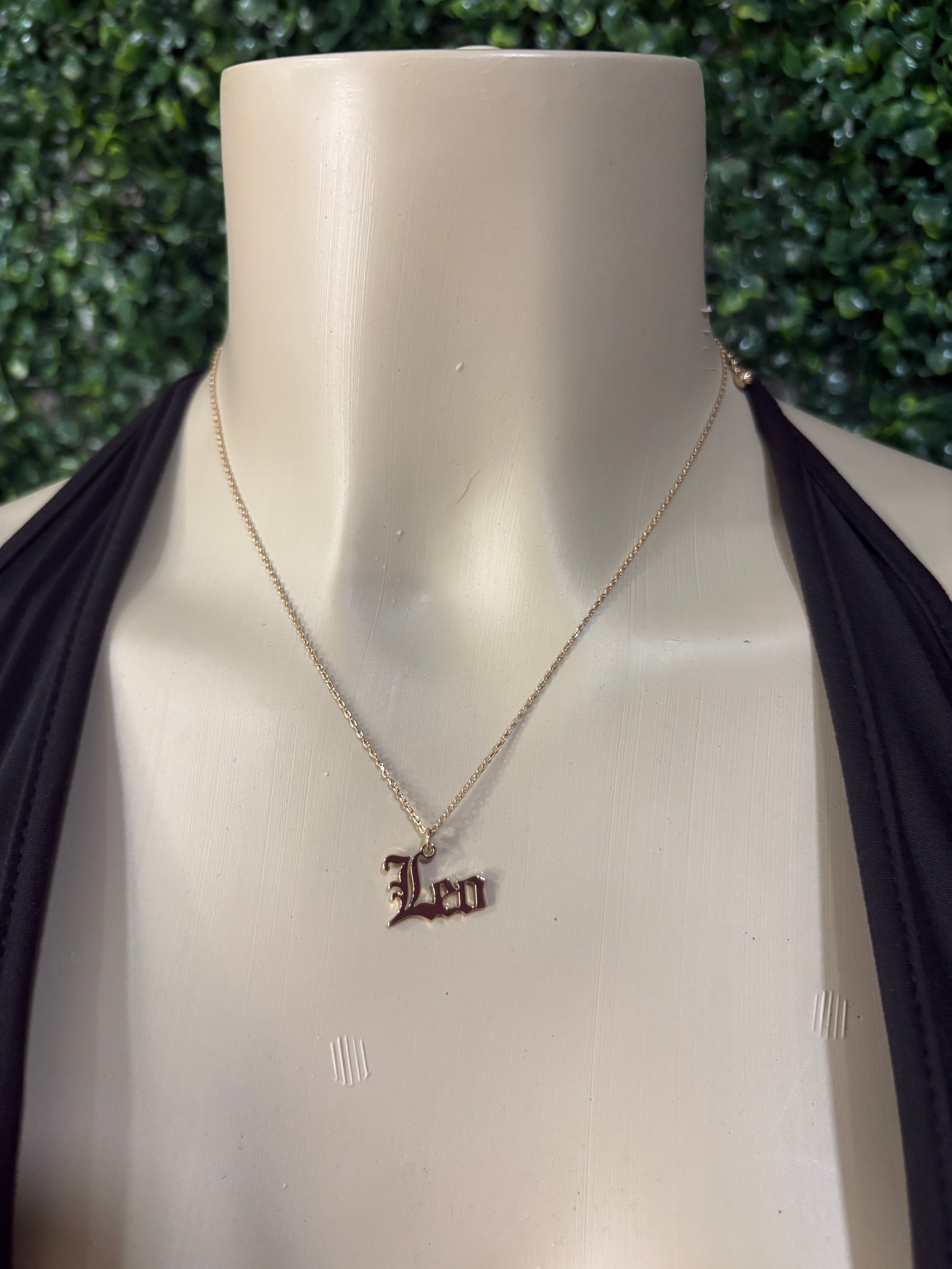 LEO NECKLACE
