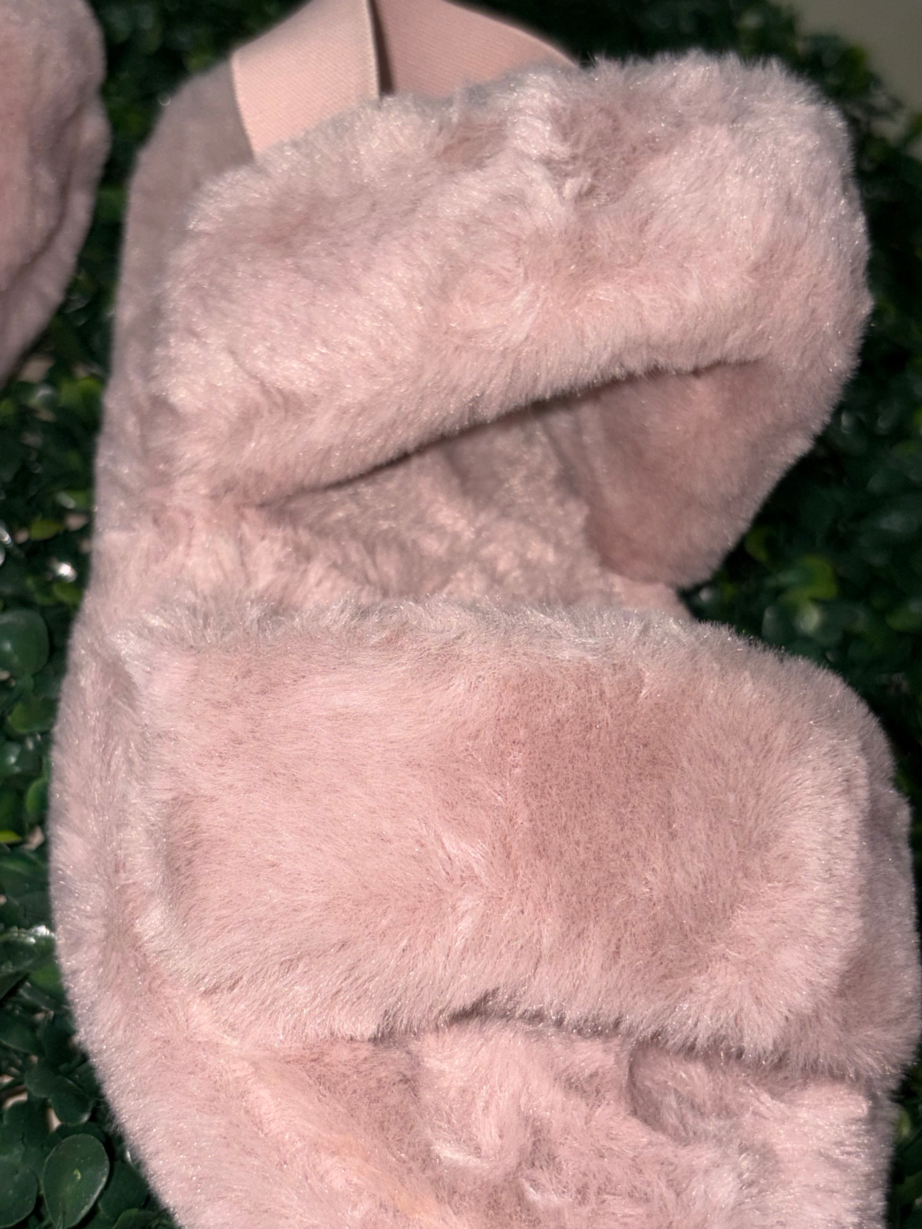 Furry blush strap sandal